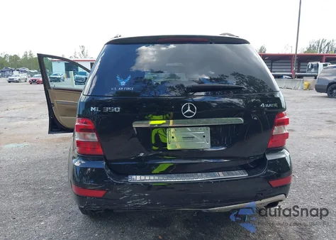 2011 Mercedes-Benz Ml 350 4Matic z USA, uszkodzony, nr VIN 4JGBB8GB0BA669189